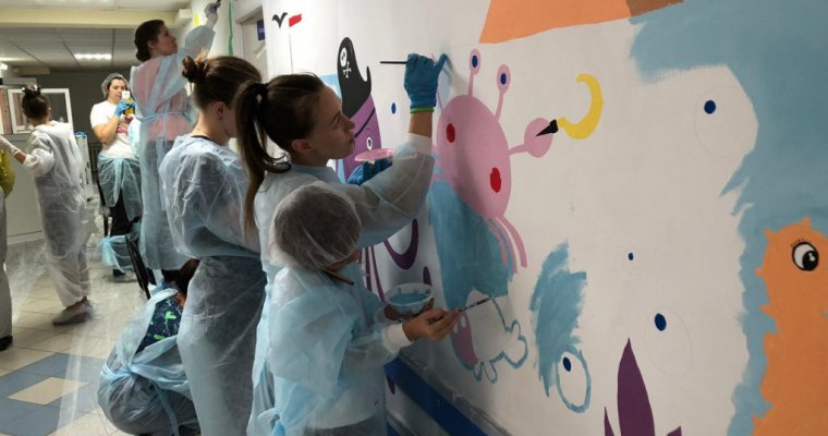 Волонтёры Сарапула раскрасят коридоры детских больниц