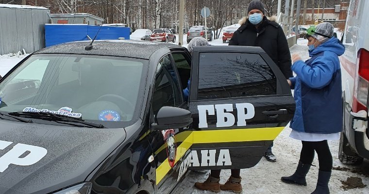 ГКБ №7 Ижевска получила 2 автомобиля в рамках волонтерского проекта «МедподдЕРжка»