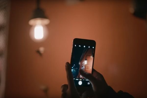 iPhone 7 взорвался в руках у жителя Китая