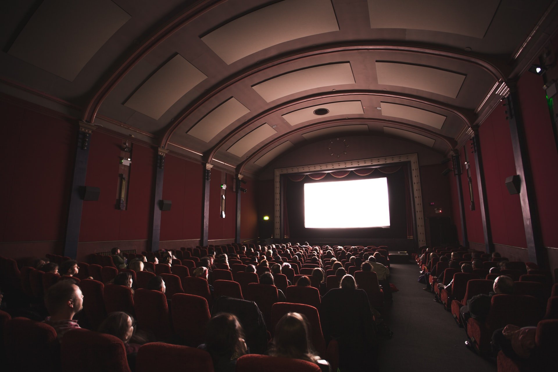 

В 4 районах Удмуртии могут модернизировать кинозалы по государственной программе

