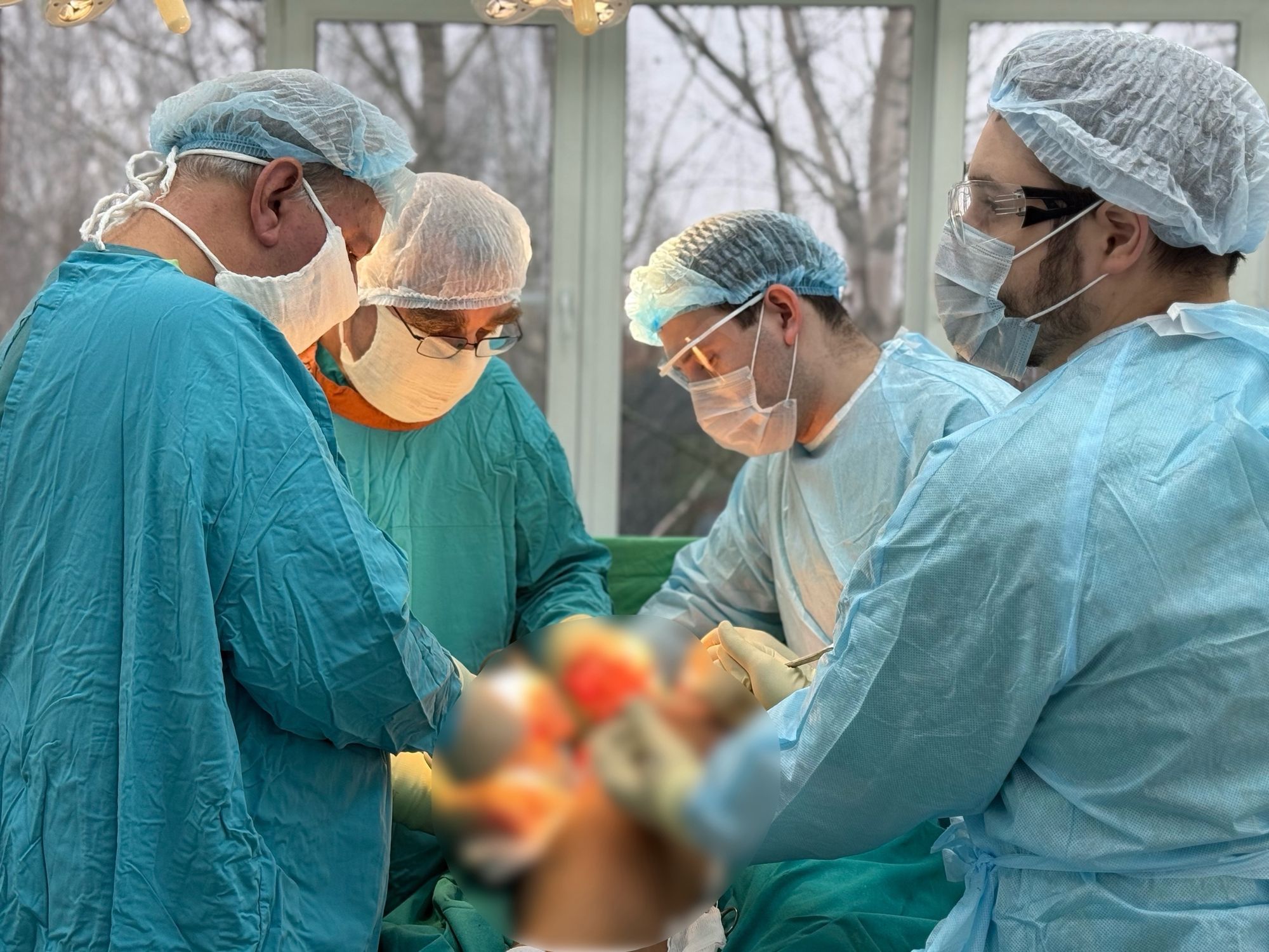 В Удмуртии спасли пациента, получившего серьёзные травмы в результате падения с высоты