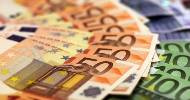 Итальянец пытается получить крупную сумму в евро за 23 миллиона лир 