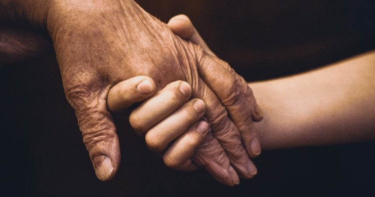 В трех муниципалитетах Удмуртии начнут внедрять систему долговременного ухода за пожилыми людьми