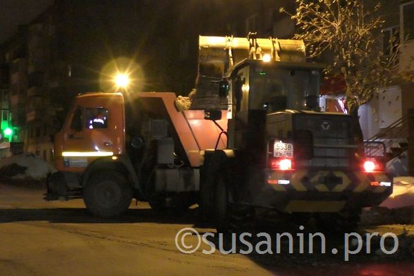 Коммунальные службы вывезли с улиц Ижевска 1438 тонн снега