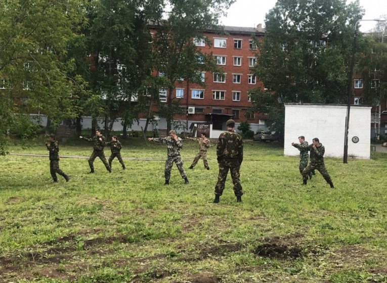 «Тропа испытаний»: школьники из Ижевска могут пройти подготовку к службе в армии