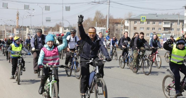 Более 500 человек открыли велосезон в Ижевске