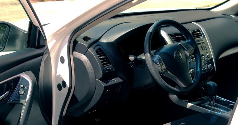 Японская компания Nissan разработала систему управления авто с помощью мыслей
