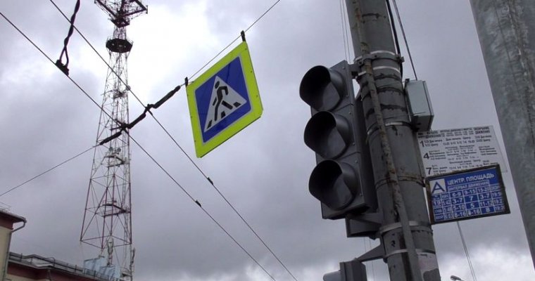 Светофор на перекрестке улиц Пушкинская и Лихвинцева заработает до 3 октября