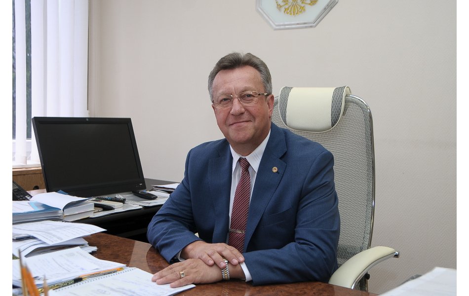 Валерий Грахов покидает пост ректора ИжГТУ