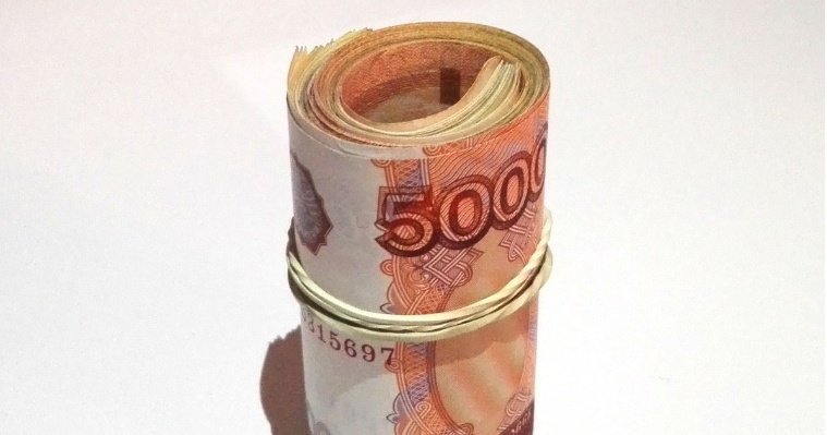  Средняя зарплата медсестры в Удмуртии составила почти 30 тысяч рублей