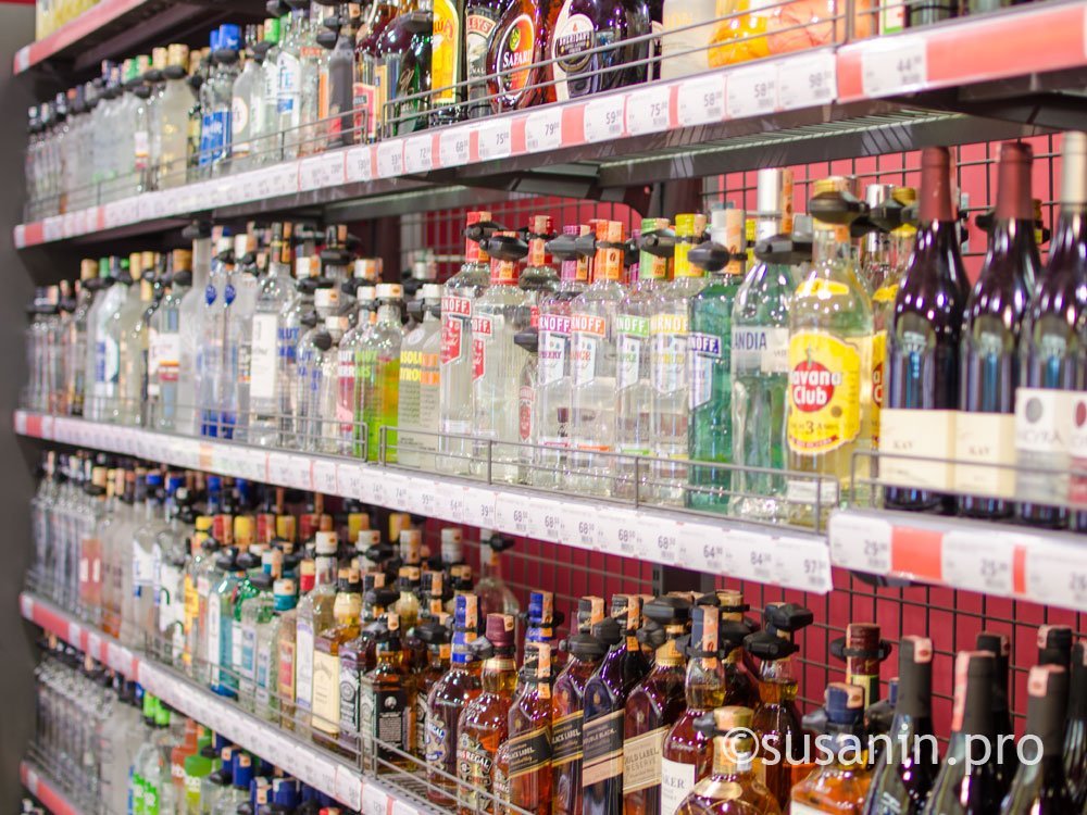 Продажу спиртных напитков в Удмуртии могут разрешить лишь с 21 года
