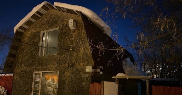 Спасение заваленной снегом женщины в Ижевске и продление режима ЧС в США: новости к этому часу