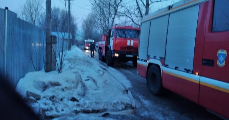 Из горящего хостела в подмосковном Солнечногорске эвакуировали 200 человек 