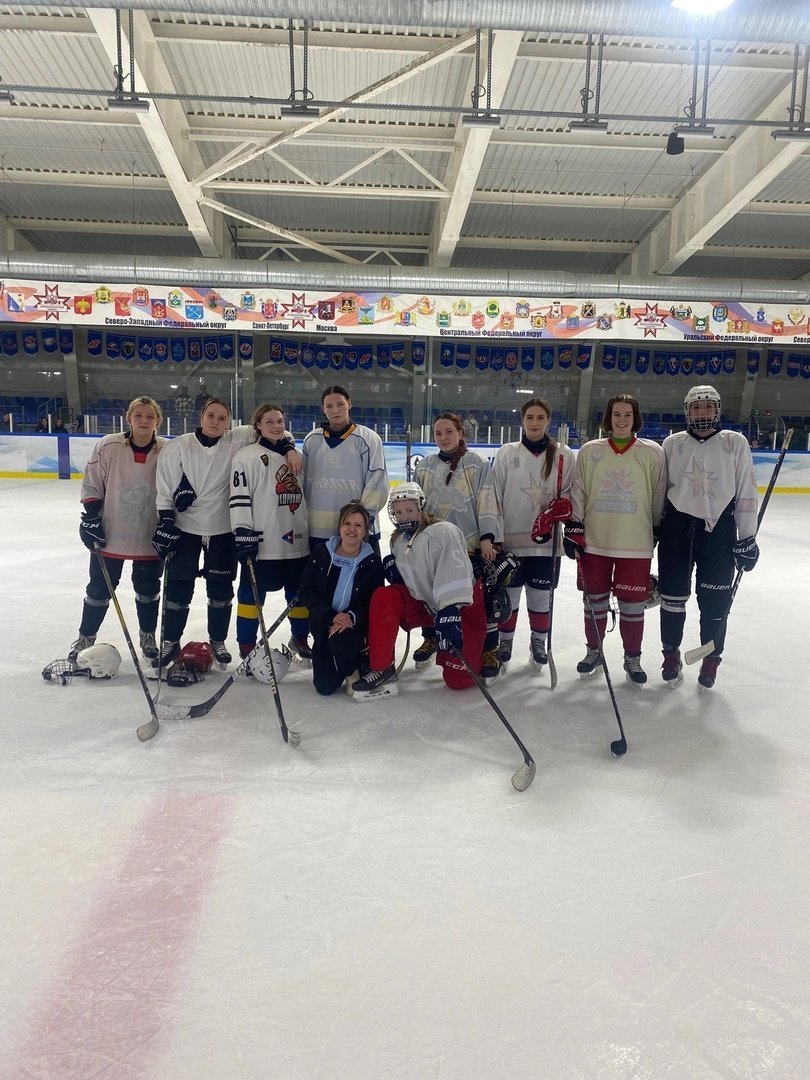В Ижевске появилась женская любительская команда по хоккею 