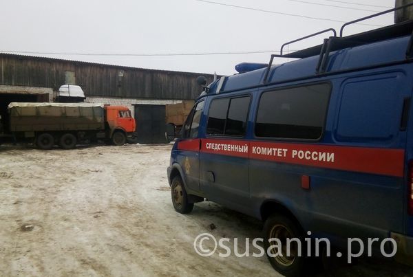 Семья из Орловской области два года держала детей в машине