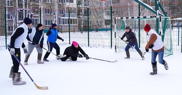 Школьный кубок по хоккею на валенках разыграют в Ижевске 18 декабря