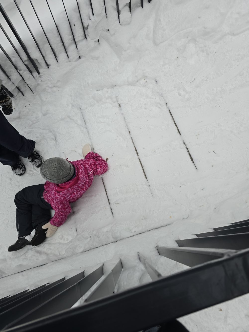 Ижевчане пожаловались на опасные лесенки в «Елки-парке»