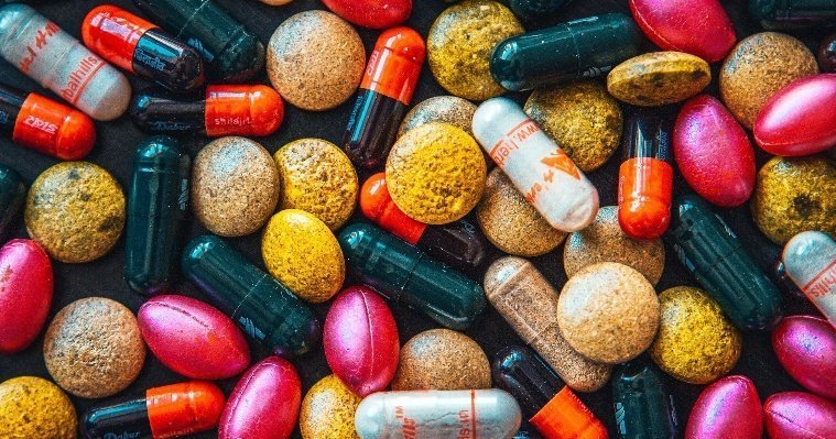 Заведующую аптеки в Ижевске обвиняют в присвоении и перепродаже лекарств 