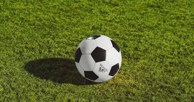 Жители Ижевска могут сыграть в футбол и помочь юным футболистам с инвалидностью 
