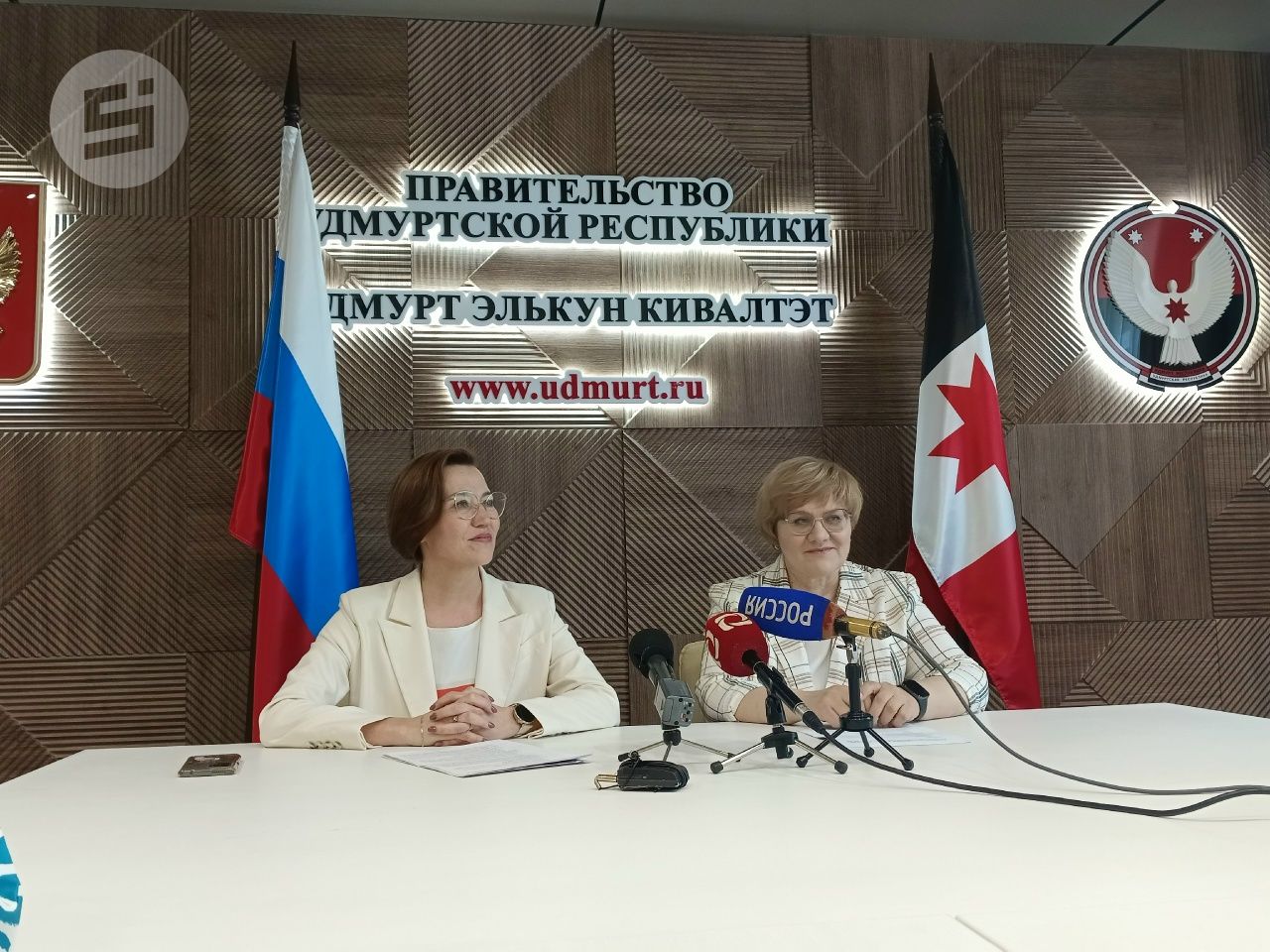 Главе Удмуртии представят новые меры поддержки выдающихся выпускников