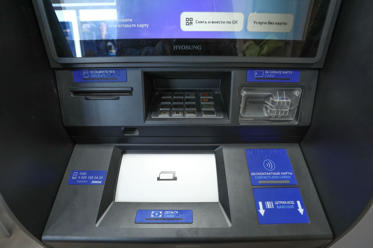 ВТБ раскрыл «праздничные» схемы мошенников