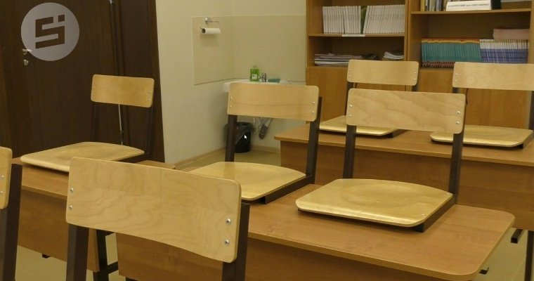 За пять лет все школы и учреждения СПО Удмуртии оборудуют видеокамерами и точками вай-фай