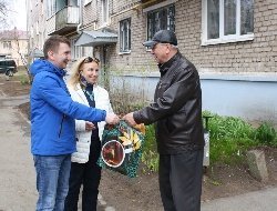 В преддверии Дня Победы в Удмуртэнерго поздравили ветеранов отрасли с праздником