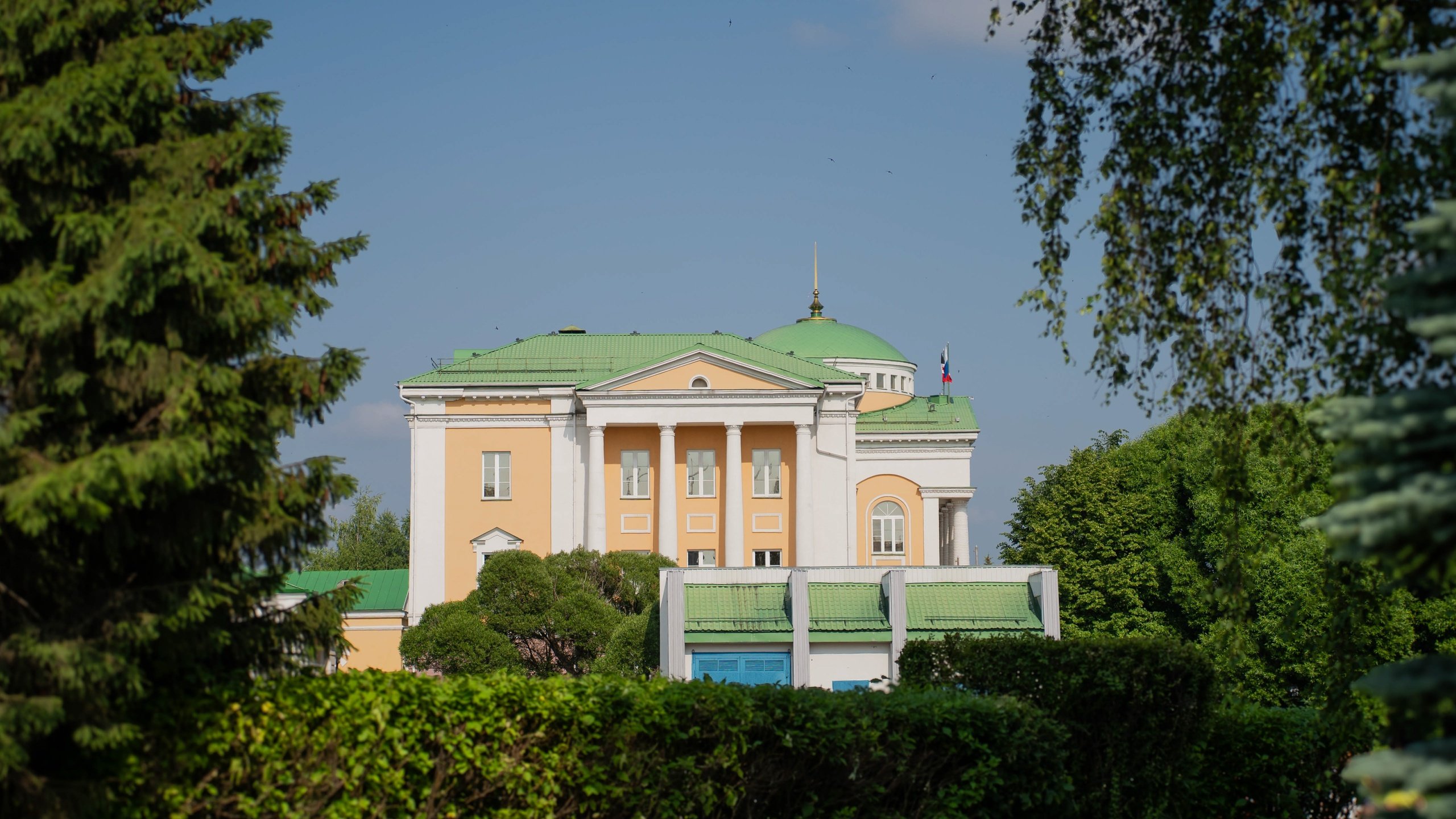 В Удмуртии учредили денежные премии для победителей педагогических конкурсов