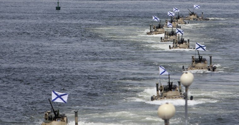 Парад кораблей в честь Дня Военно-морского флота прошёл во Владивостоке