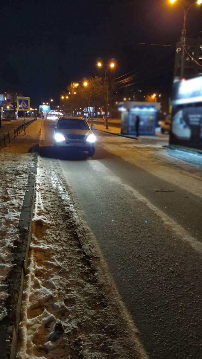 Водитель на Лексусе сбил ребёнка на пешеходном переходе в Ижевске
