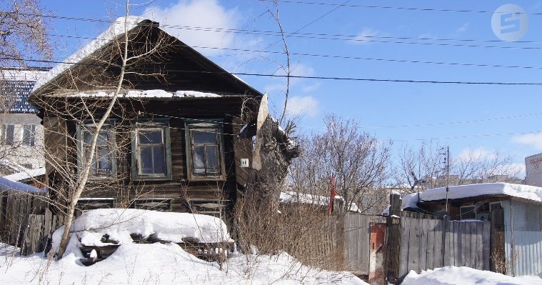 В Дебёсском районе завершена программа по расселению аварийного жилья