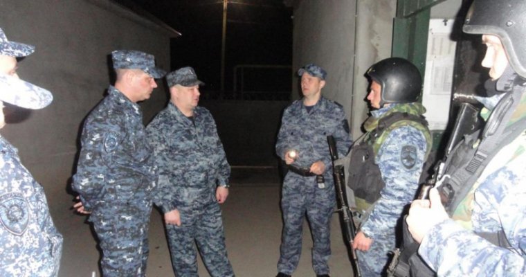 Министр внутренних дел по Удмуртии Алексей Попов навестил полицейских в Дагестане