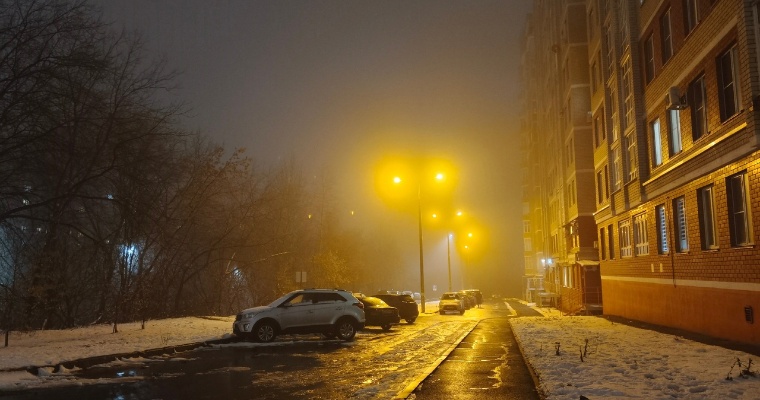 Туманное утро ожидает жителей Удмуртии в последний день осени