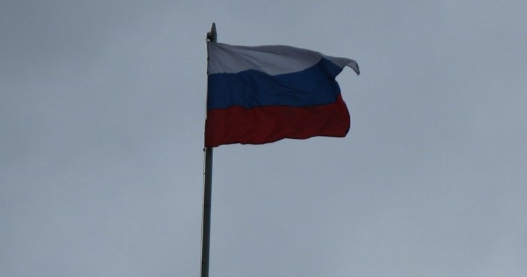 Над освобожденным селом Веселое в ДНР взвился российский триколор 
