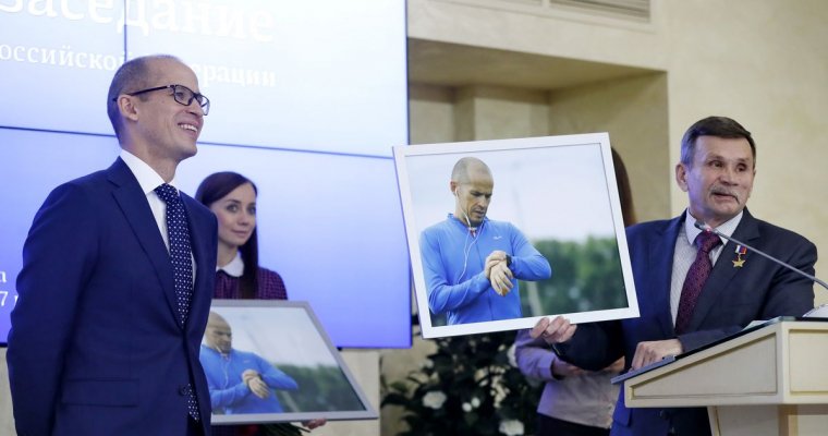 Врио главы Удмуртии Бречалов сложил полномочия секретаря общественной палаты России
