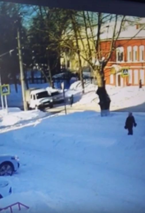 Мужчина на «Рено Дастер» сбил ребенка на пешеходном переходе в Воткинске 