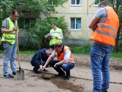 Ремонтные работы на улице Ялтинской в Ижевске приостановили из-за замечаний подрядчику
