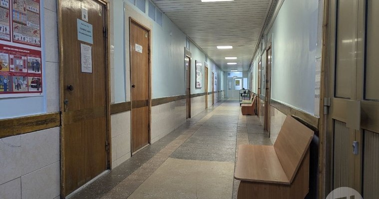 В Ижевске полиция проводит проверку факта травмирования мужчины на улице Молодёжной