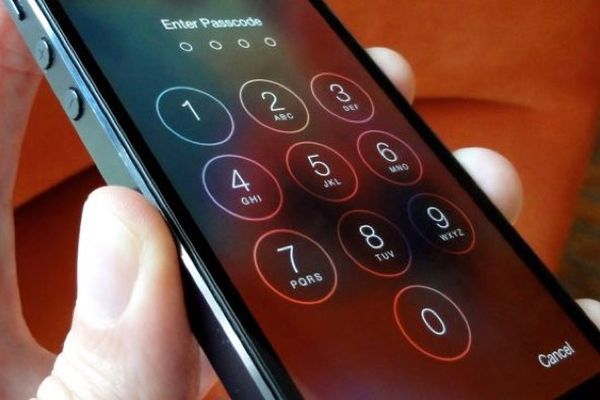 Власти США нашли способ взломать iPhone террориста без Apple