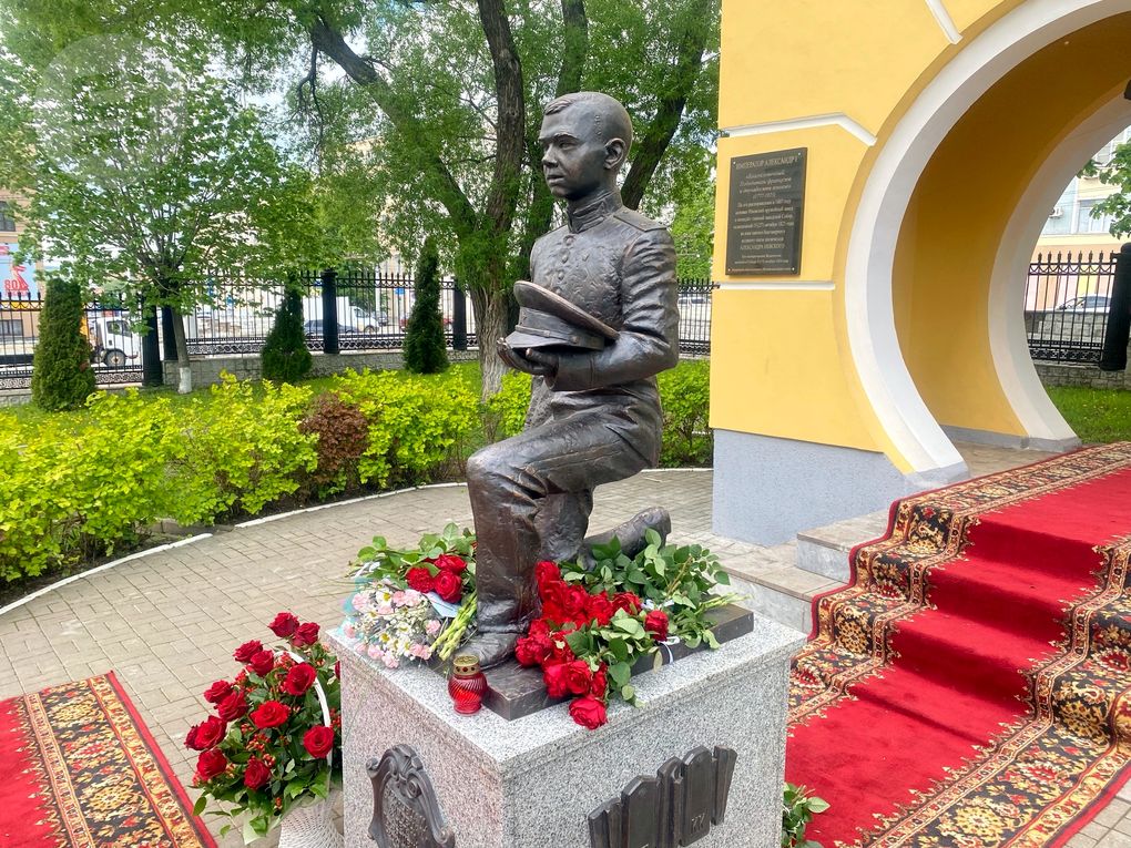Памятник кадетам торжественно открыли в Ижевске
