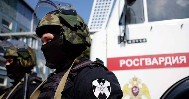 При перестрелке с террористами в Грозном погибли трое силовиков 