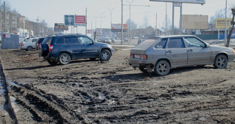 С 1 июня автомобилистов Ижевска вновь будут штрафовать за парковку на газонах