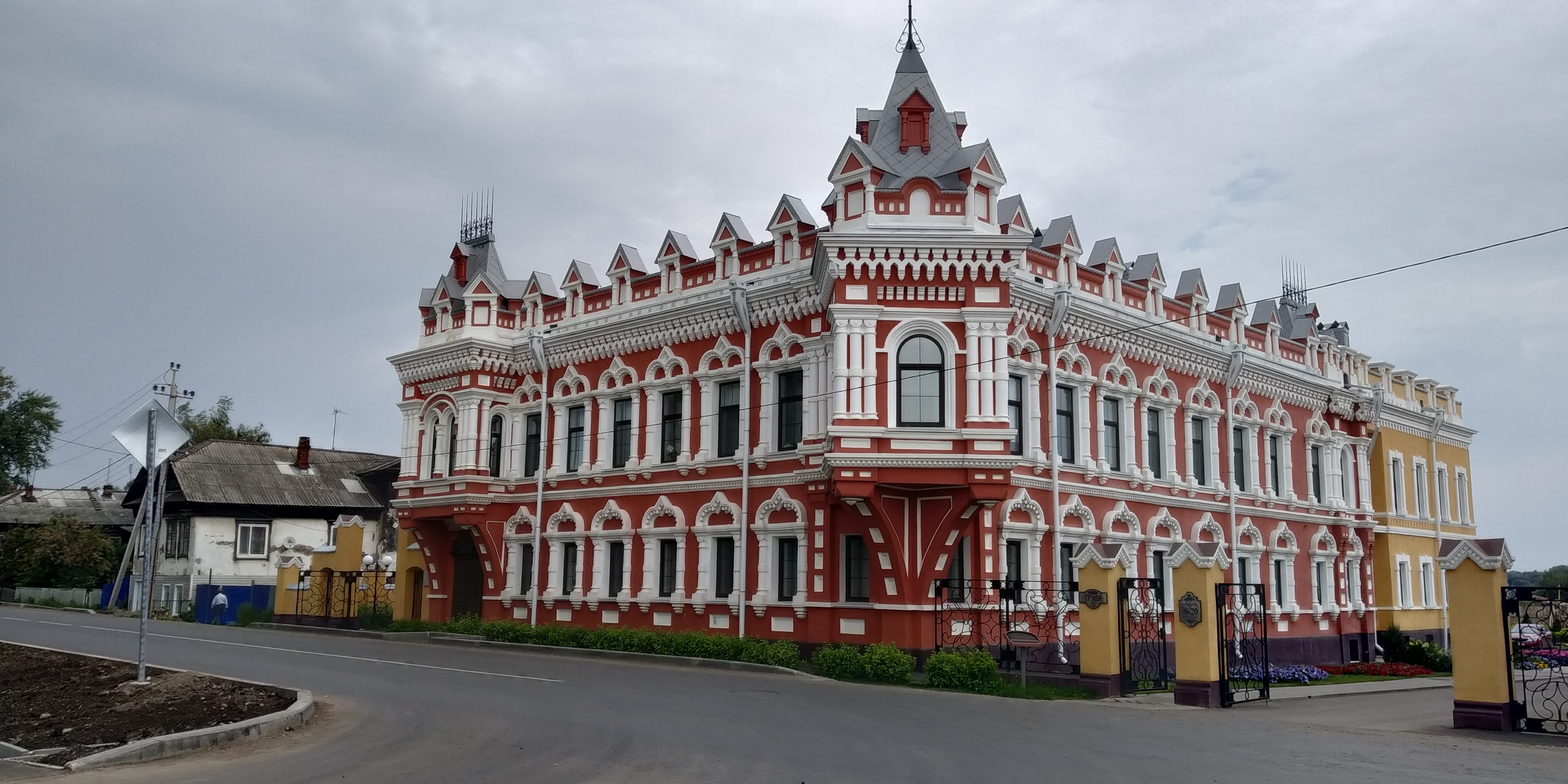 В Сарапуле выбирают «Человека города – 2023» // ИА Сусанин - проверенные  новости Ижевска и Удмуртии, факты и описания событий.