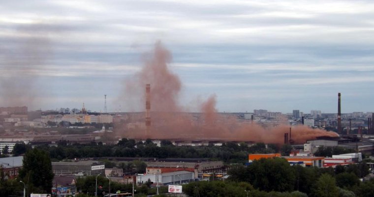 Завод «Ижсталь» перестанет выбрасывать рыжий дым