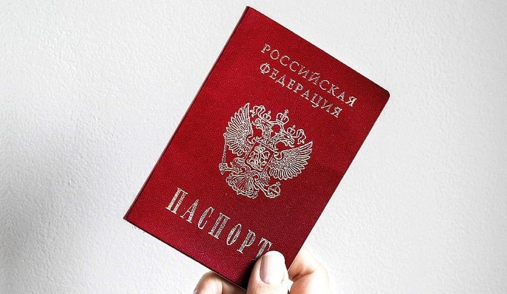 Путин упростил получение российского гражданства для жителей Запорожья и Херсонщины