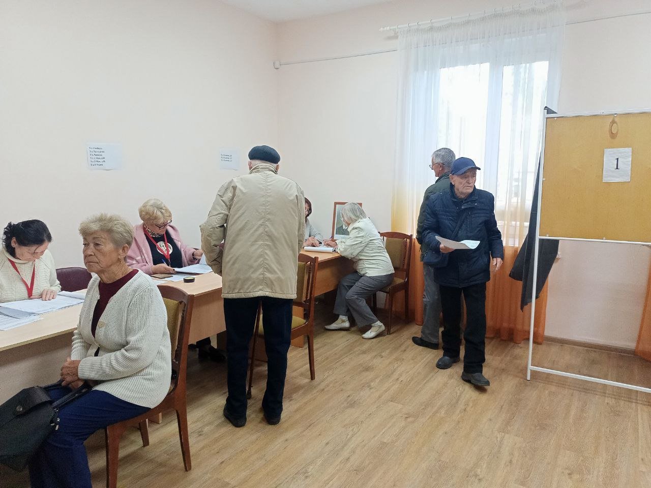 462 избирательных участка открылись в Единый день голосования в Удмуртии