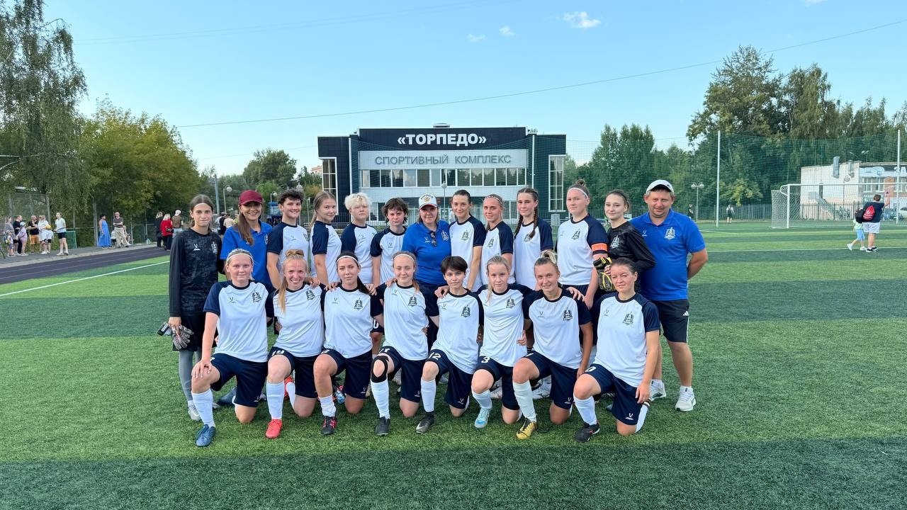 Женская футбольная команда Удмуртии выиграла оба матча Чемпионата ПФО, которые прошли в Ижевске