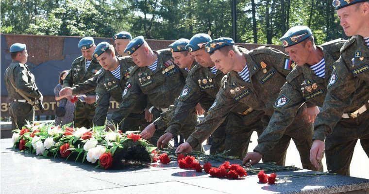 В Ижевске в День ВДВ заложат первый камень на будущей Аллее Славы Героев