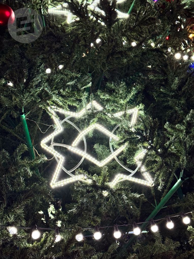 Стало известно, когда загорится звезда на главной Новогодней ёлке в Ижевске