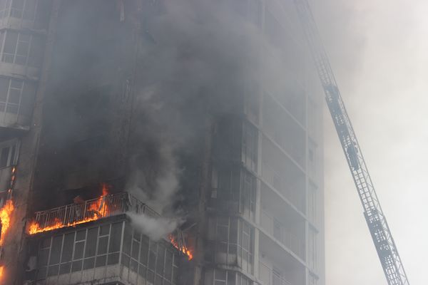 Пожар в красноярской высотке ликвидирован